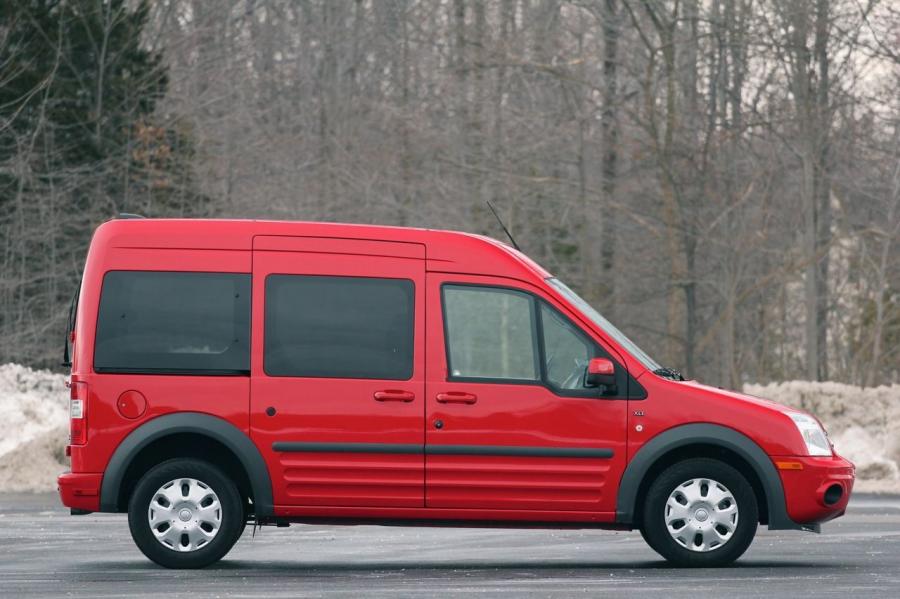  Ford Transit Connect XLT 2011 года  (фото 33 из 66)